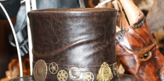 Z czego robi się Topper?