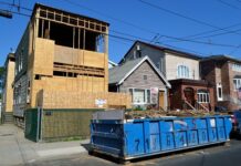 Jak daleko śmietnik od sąsiada? Jak daleko śmietnik od sąsiada?